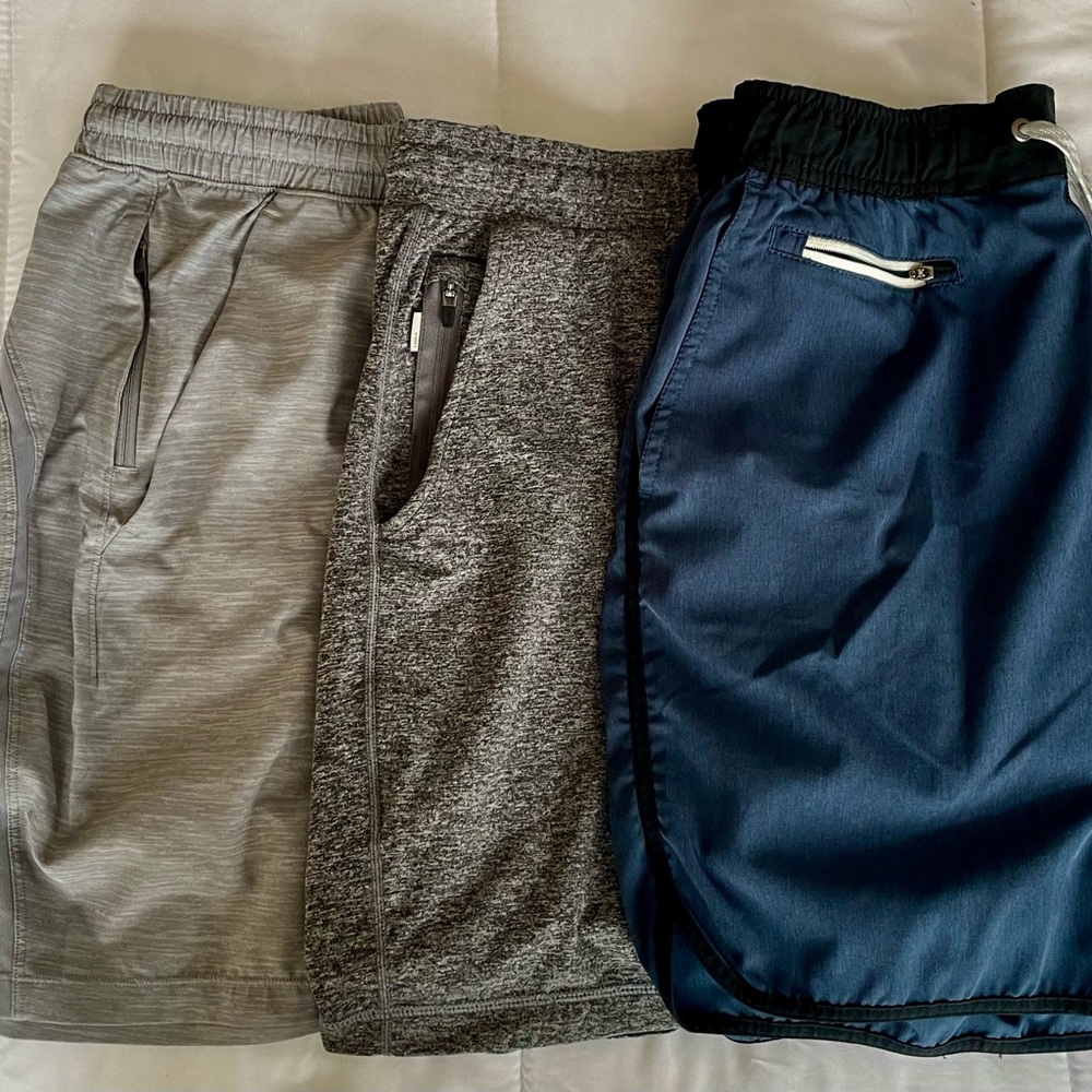 Vuori & Lululemon Men's Athletic Shorts in Gray and Navy, Medium